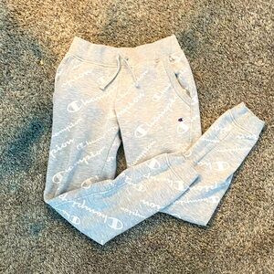 Awesome gray Champion sweatpants; Girls Medium;comfy;cozy;